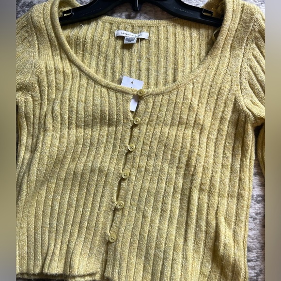 American Eagle Yellow Button Up Crop Cardigan size XS - Picture 4 of 7